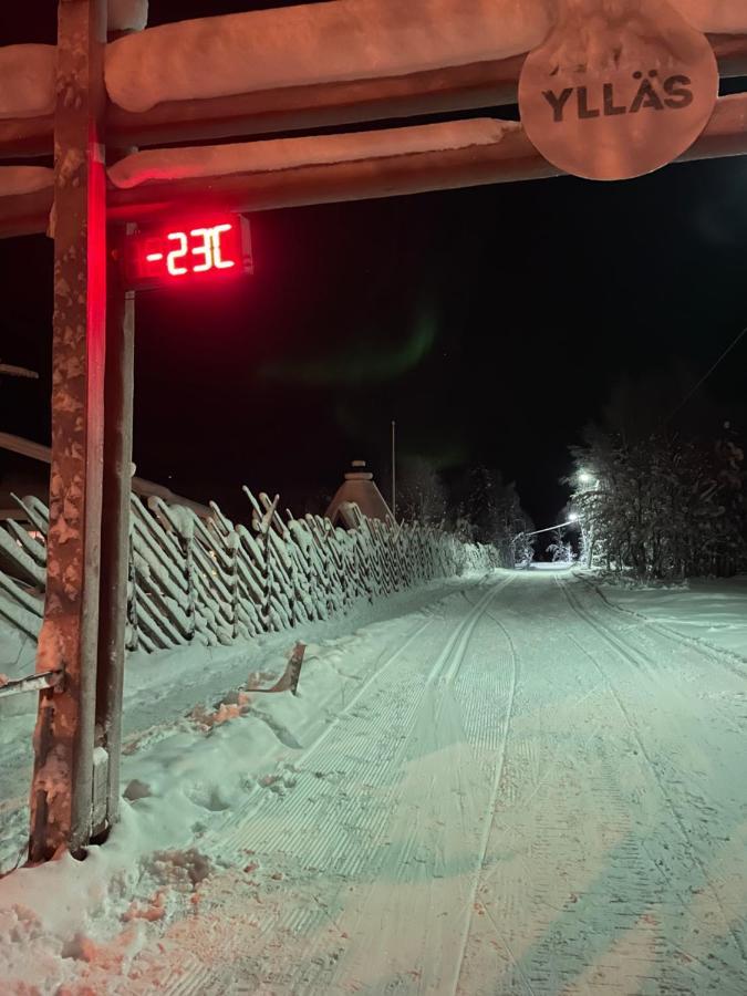 Yllaestoelli 2 A, Aekaeslompolo Kolari