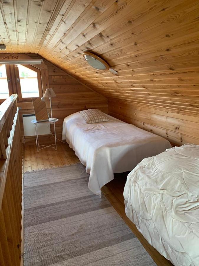 Yllaestoelli 2 A, Aekaeslompolo Kolari